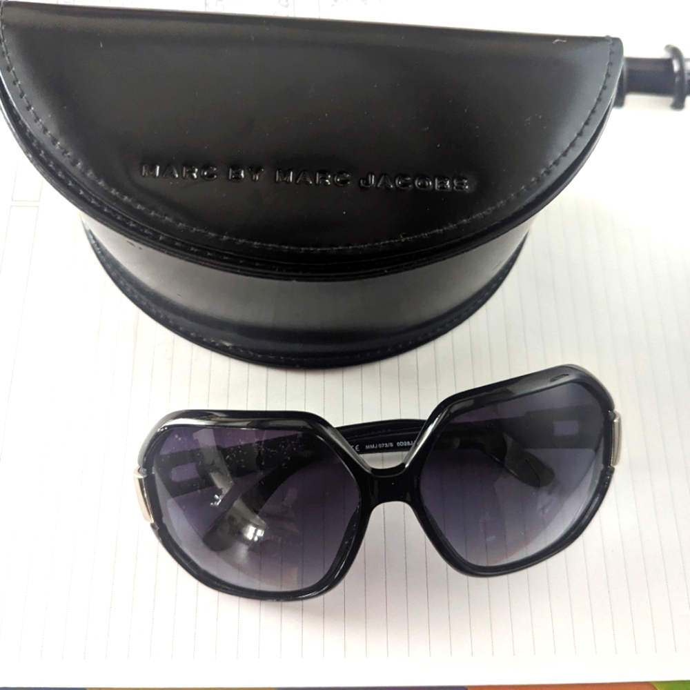 Marc Jacobs sunglasses